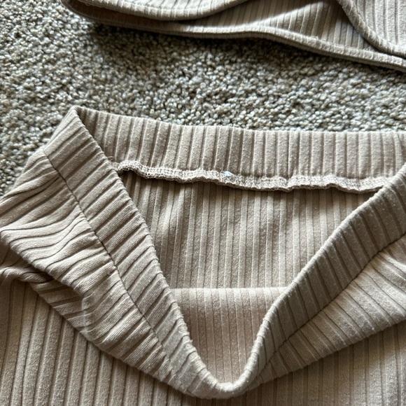 Princess Polly Beige Ellie Set - Size 4 - Picture 6 of 6